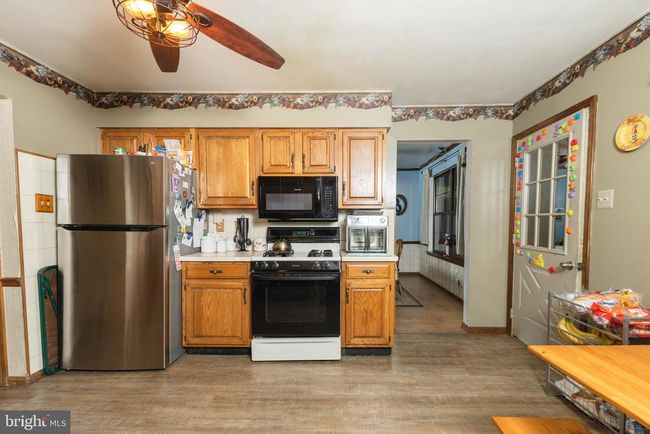 481 3 Rd St, Home with 4 bedrooms, 2 bathrooms and null parking in ATCO NJ | Image 9