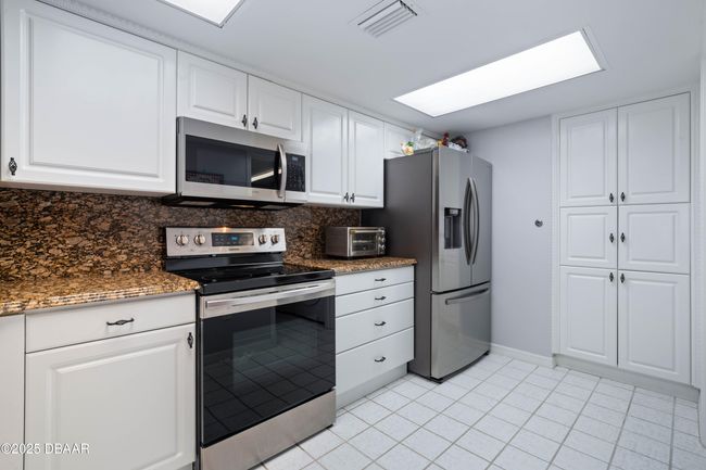 APT-205 - 2967 S Atlantic Ave, Condo with 2 bedrooms, 2 bathrooms and null parking in DAYTONA BEACH SHORES FL | Image 13