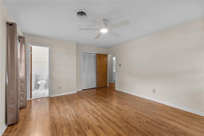 Primary Bedroom | Image 19