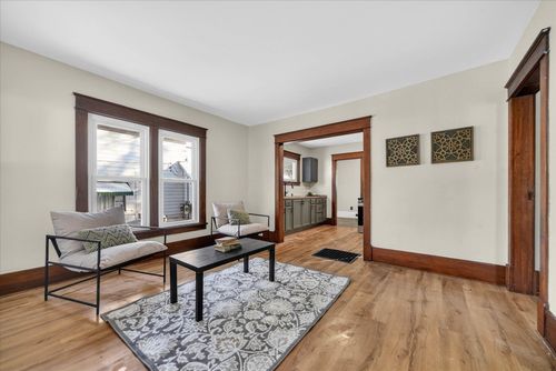 1005 Fletcher St, Owosso, MI, 48867-3417 | Card Image