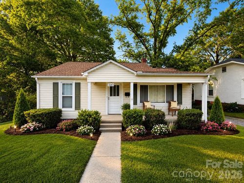 1843 Lane St, Kannapolis, NC, 28083-3950 | Card Image