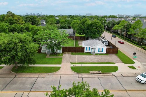 4702 W University Blvd, Dallas, TX, 75209-3863 | Card Image