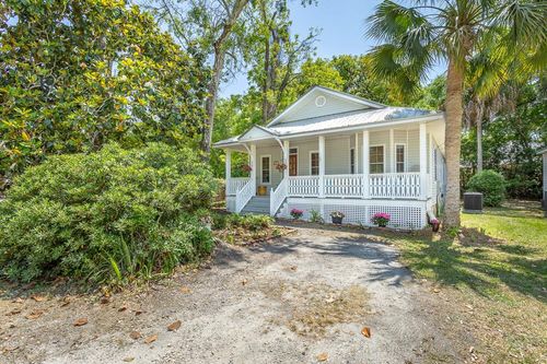 98 Sawyer Ln, Apalachicola, FL, 32320 | Card Image