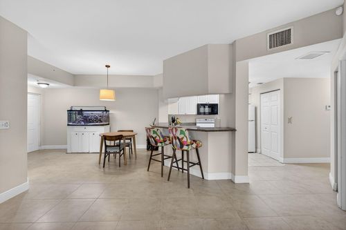 203-2727 Anzio Ct, Palm Beach Gardens, FL, 33410-2977 | Card Image