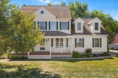 466 Judson Ave, Mystic, CT, 06355-2169 | Card Image