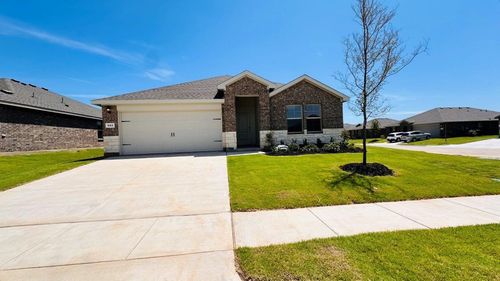 504 Crestridge Dr N, Cleburne, TX, 76033-5089 | Card Image