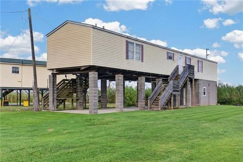 113 W Shirley Rd, Port Sulphur, LA, 70083-2245 | Card Image