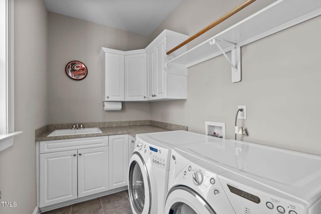 Laundry Room With Utility Sink | Image 23
