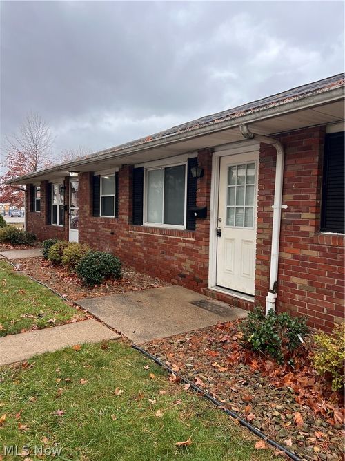 2-180 Ohio Ave, Salem, OH, 44460-3256 | Card Image
