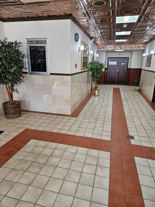 ste-105-293 Route 100, Somers, NY, 10589-3215 | Card Image