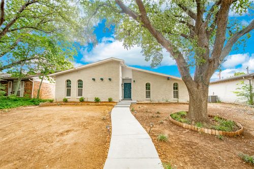 1505 Carnation Dr, Lewisville, TX, 75067-4215 | Card Image