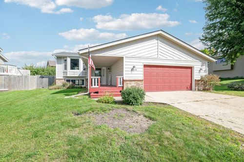 4368 W 141st St, Savage, MN, 55378-2068 | Card Image