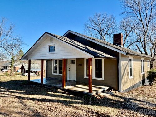 2733 Coldwater St, Connelly Springs, NC, 28612-7501 | Card Image