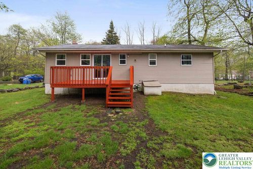 1918 Horseshoe Bnd, Coolbaugh Twp, PA, 18466-3737 | Card Image