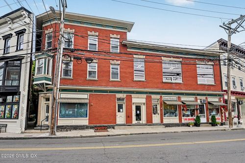 2-253 Mill St, Greenwich, CT, 06830-5885 | Card Image