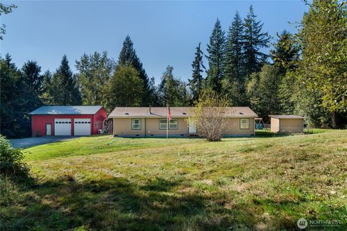10811 138th St Ne, Arlington, WA, 98223-4949 | Card Image
