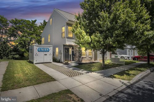 19 Parkview Dr, CARLISLE, PA, 17013-2208 | Card Image