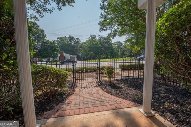 482 N Jeff Davis Dr, Condo with 2 bedrooms, 2 bathrooms and 2 parking in Fayetteville GA | Image 6