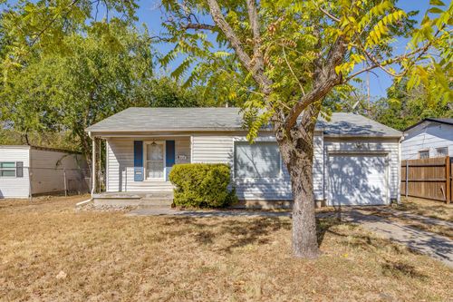 3109 Dogwood Park Dr, Richland Hills, TX, 76118-6402 | Card Image