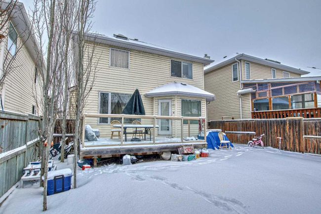 121 Coral Reef Close Ne, Home with 4 bedrooms, 3 bathrooms and 4 parking in Calgary AB | Image 34