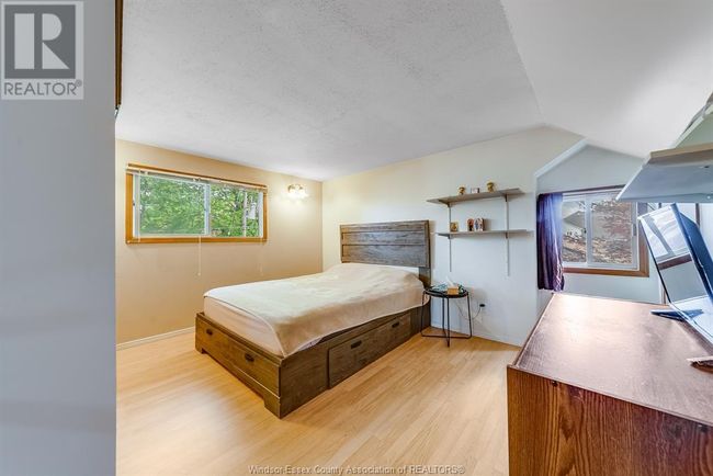 1418 Pillette Rd, House other with 3 bedrooms, 2 bathrooms and null parking in Windsor ON | Image 27