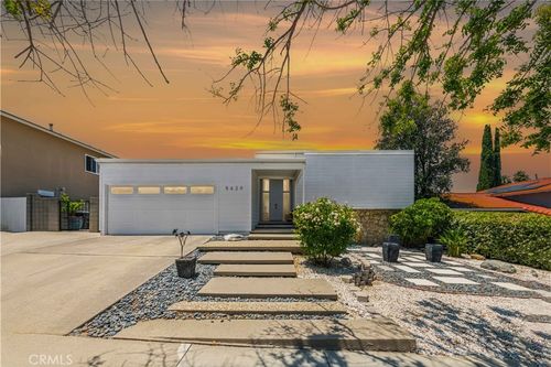 5629 Rainbow Crest Dr, Agoura Hills, CA, 91301-1963 | Card Image