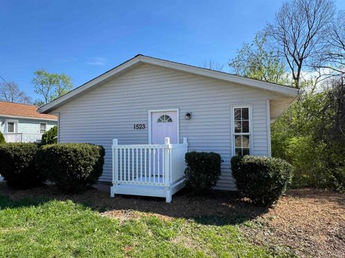 1523 W 8th St, Bloomington, IN, 47404-2837 | Card Image