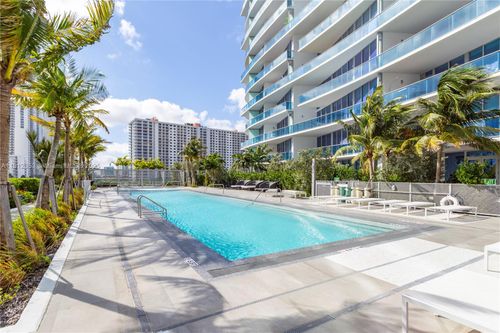 1404-17550 Collins Ave, Sunny Isles Beach, FL, 33160-2867 | Card Image