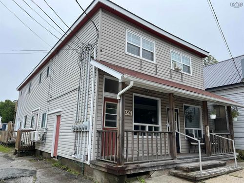 150 Water St, Shelburne, NS, B0T1W0 | Card Image