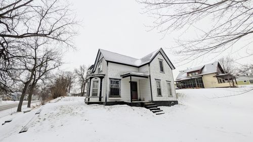 112 Bluff St E, Lake Benton, MN, 56149-1205 | Card Image