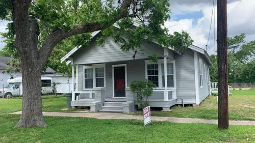 1140 Ewing St, Beaumont, TX, 77701-1236 | Card Image