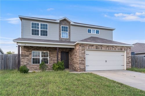 1570 Scotland Dr, Centerton, AR, 72719-6046 | Card Image