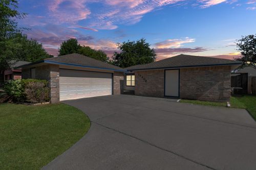 13406 Splintered Oak Dr, Houston, TX, 77065-3790 | Card Image