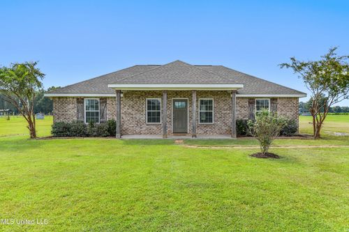 114 Crepe Myrtle Ln, Lucedale, MS, 39452-4657 | Card Image