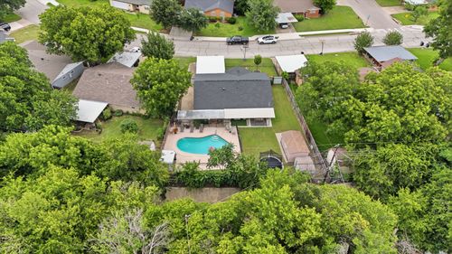 520 Thompson Dr, Saginaw, TX, 76179-1943 | Card Image