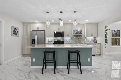 12219 Oakline Dr, Brookside Vl, TX, 77581-2091 | Card Image