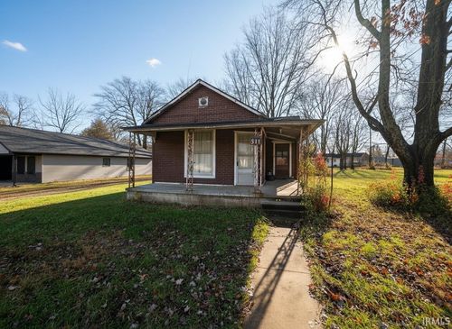 511 Seymour Rd, Crothersville, IN, 47229-1115 | Card Image