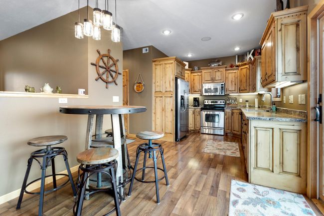 Breakfast Area/Kitchen003.jpg | Image 10