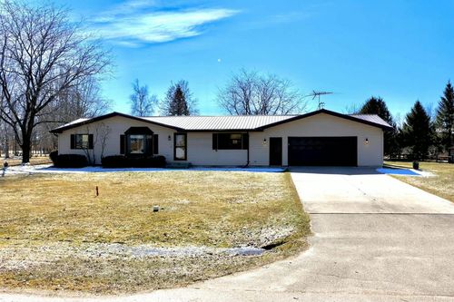 W4581 Buss Drive, WASHINGTON, WI, 54111 | Card Image