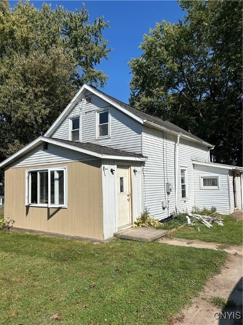 952 South St, Apulia Station, NY, 13020-2007 | Card Image