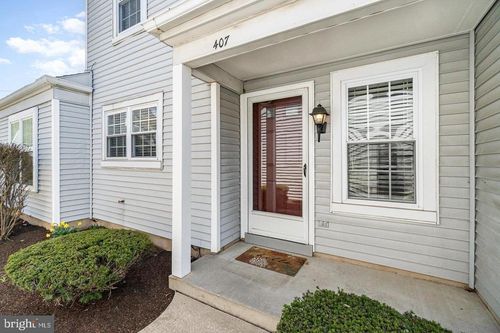407 Cambridge Ct, PALMYRA, PA, 17078-9348 | Card Image
