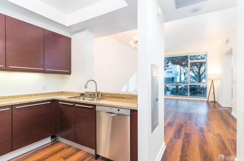 301-489 Harrison St, San Francisco, CA, 94105-4620 | Card Image