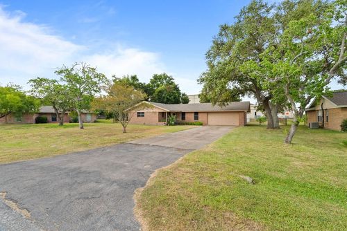 539 Bayberry Pl, Corpus Christi, TX, 78418-3904 | Card Image