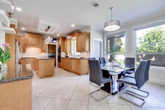 11671 Montego Street, House other with 7 bedrooms, 5 bathrooms and 3 parking in Richmond BC | Image 8
