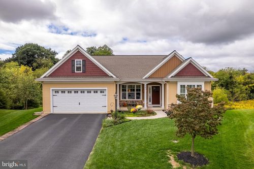 761 Fieldstone Dr, ANNVILLE, PA, 17003-8689 | Card Image
