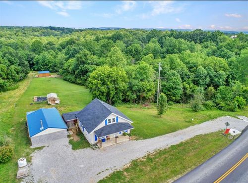 5745 Cub Run Hwy, Munfordville, KY, 42765-8124 | Card Image