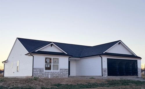 4027 Centerstone Pkwy, New Haven, IN, 46774 | Card Image