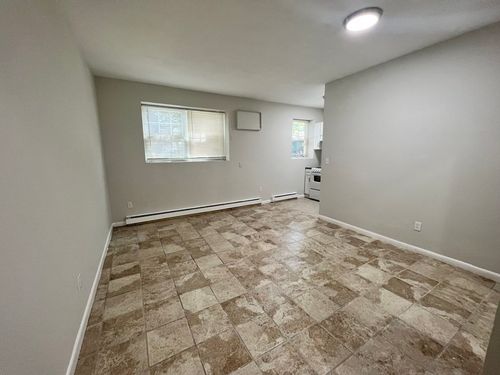 apt-1-5 Beaver Park Rd, Framingham, MA, 01702-7172 | Card Image