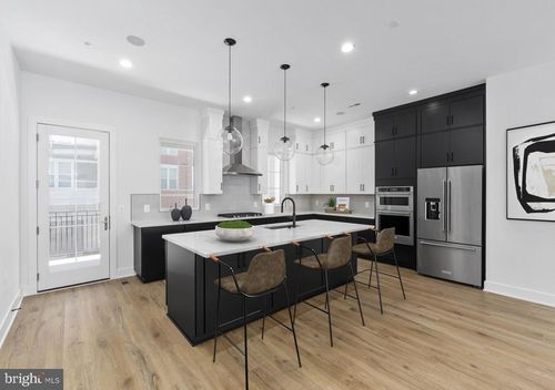 8607 Erdem Pl, Chevy Chase, MD, 20815 | Card Image