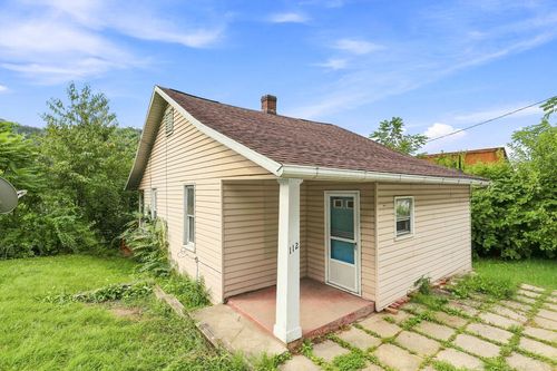 112 Oakland Avenue, Johnstown, PA, 15902 | Card Image